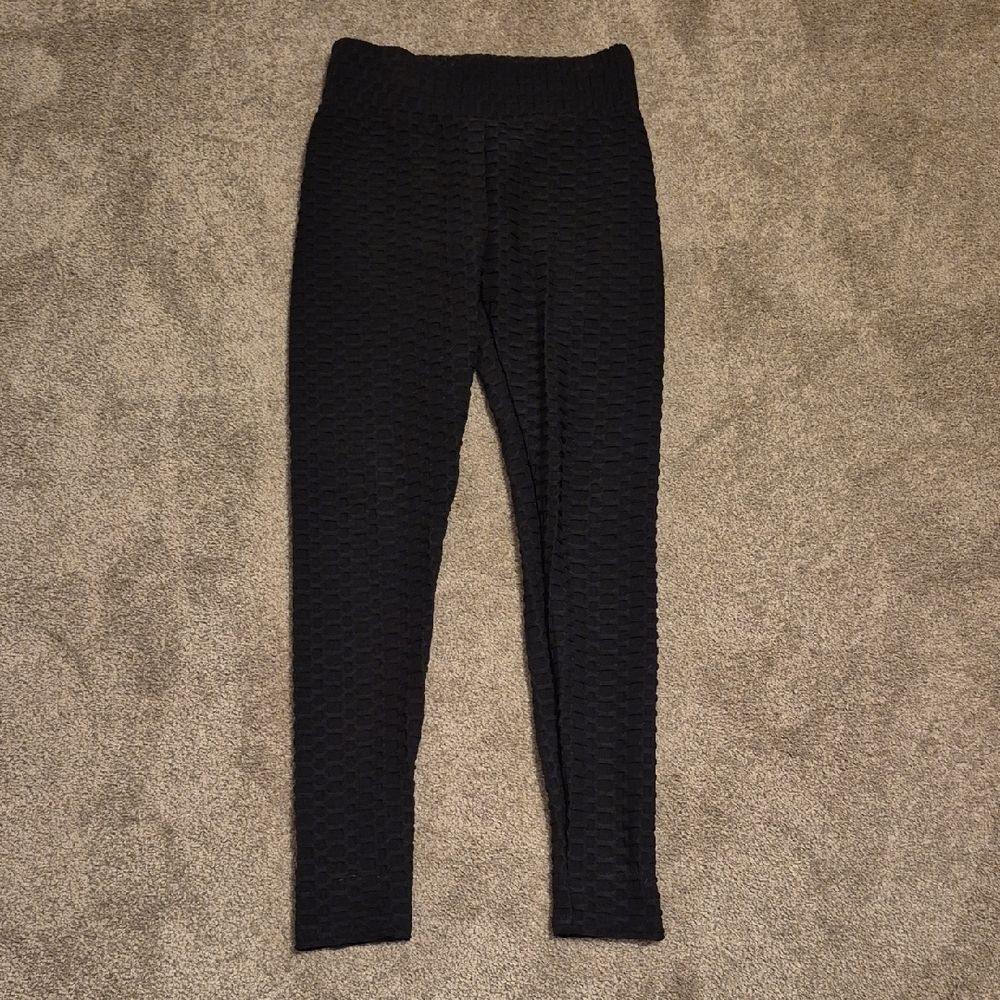 Black Textured Leggings
